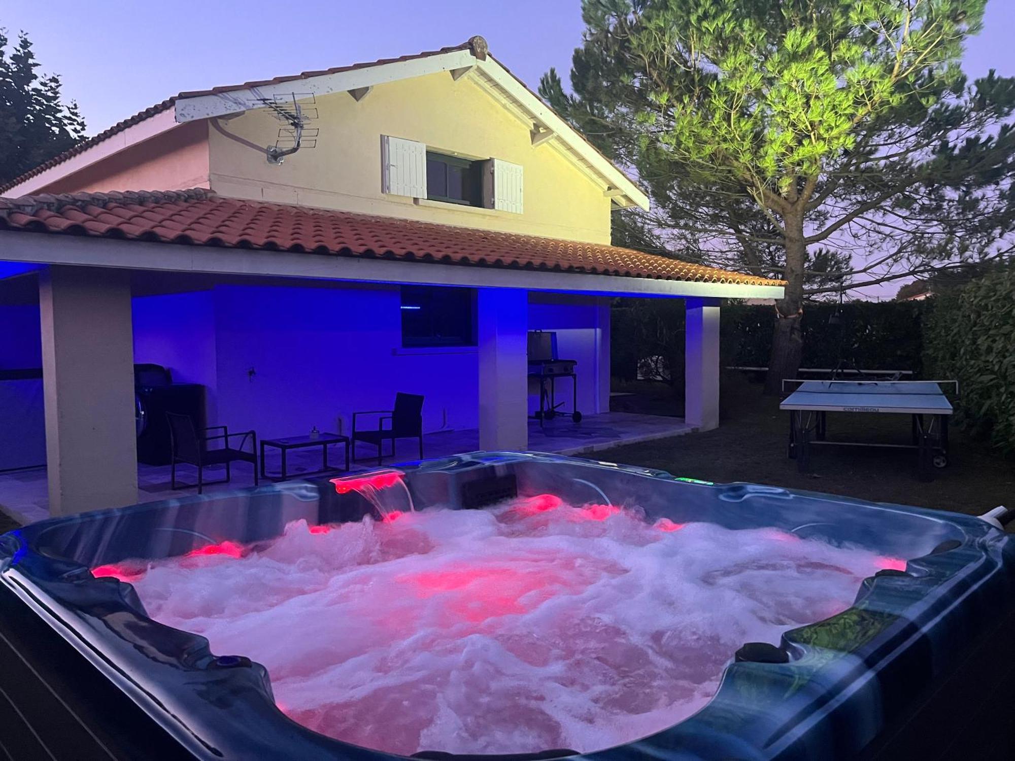 L Escale Girondine Avec Son Spa, Son Sauna Et Sa Piscine Privative La Lande-de-Fronsac Εξωτερικό φωτογραφία